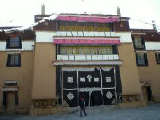 Gonkar Chode Monastery.jpg