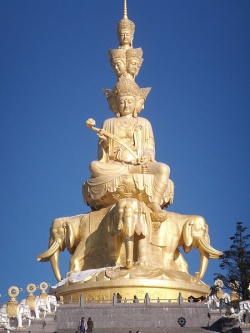 Massive golden buddha on the sumit of Eimei Shan.jpg