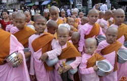 Myanmarbuddhinun.jpg