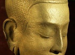 Buddha Abayagiri.jpg