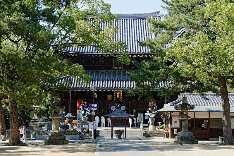 File:Zentsu-ji in Zentsu-ji City Kagawa pref46n4350.jpg