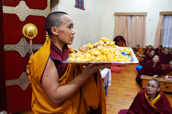 File:Losar-tsok-offering.jpg