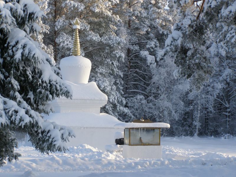 File:5th-stupa-in-Estonia.jpg
