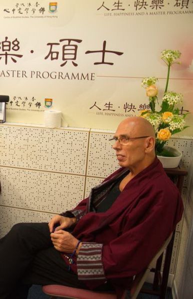 File:Vaartnou-giving-an-interview-in-hongkong.jpg
