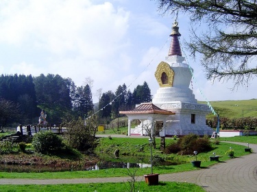 Kagyu Samyé Ling Monastery And Tibetan Centre - Tibetan Buddhist 